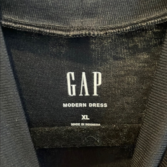 GAP Modern Black Dress - Picture 2 of 4